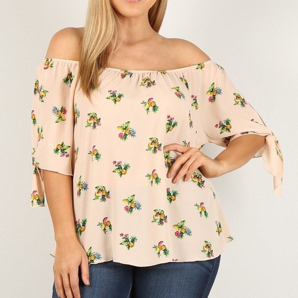 🎀Floral Print Top🎀 - Picture 2 of 4